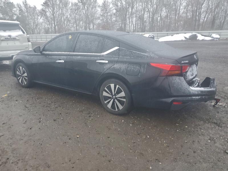 2021 Nissan Altima sv