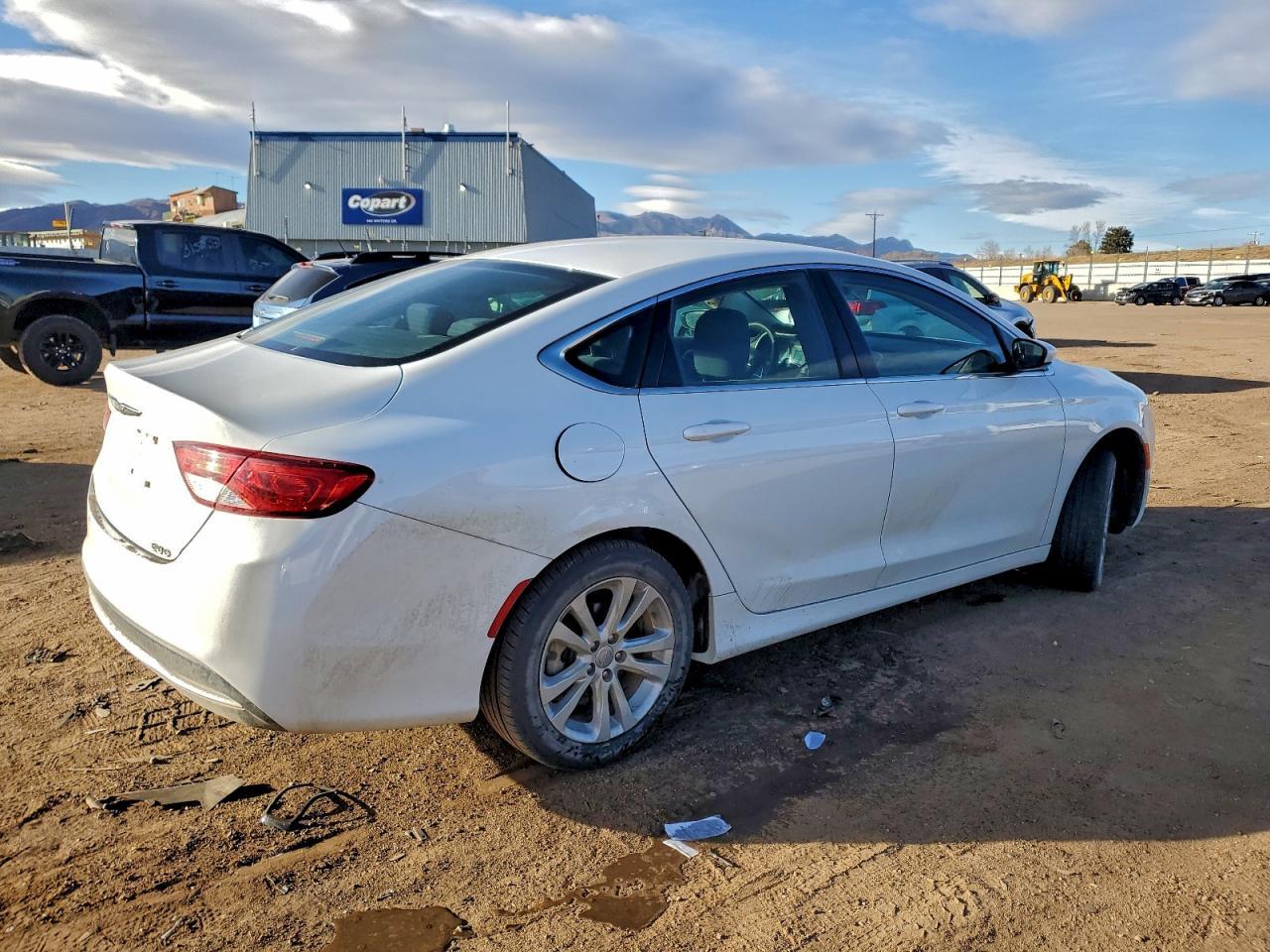 2016 Chrysler 200 Limited