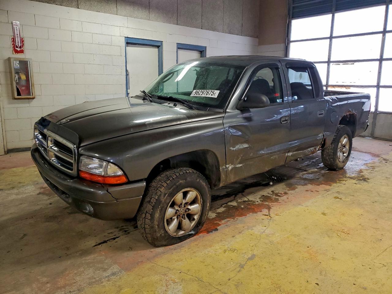 2004 Dodge Dakota Quad Sport