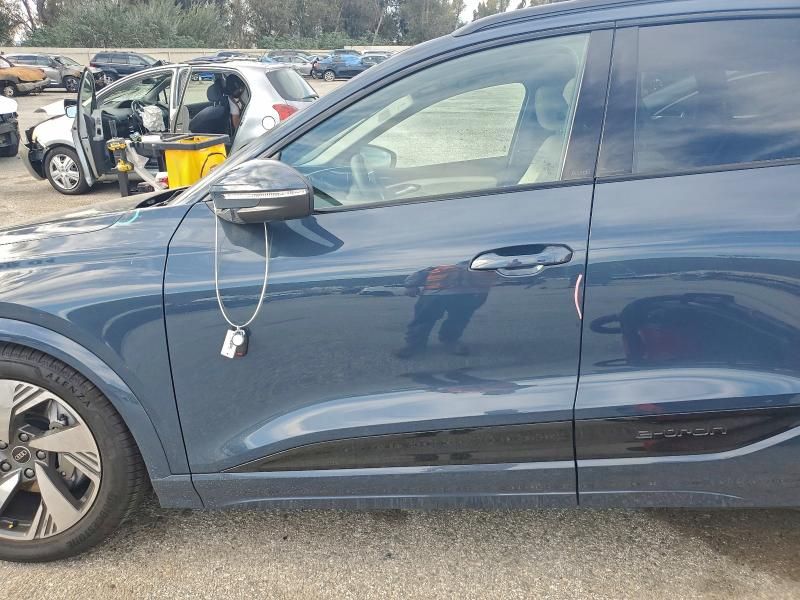 2025 Audi Q6 E-tron Premium Plus