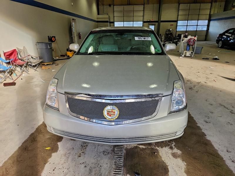 2009 Cadillac DTS
