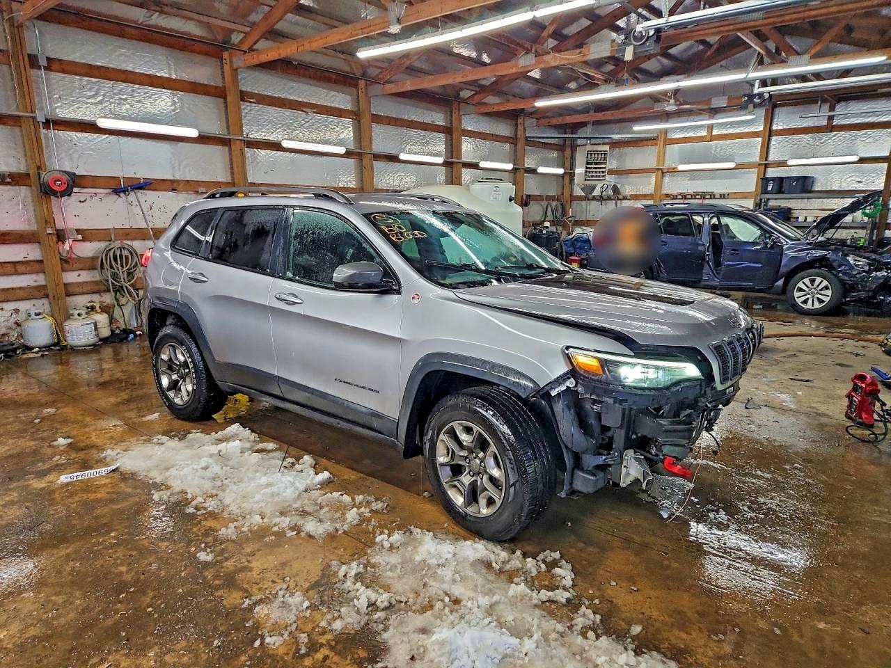 2019 Jeep Cherokee Trailhawk