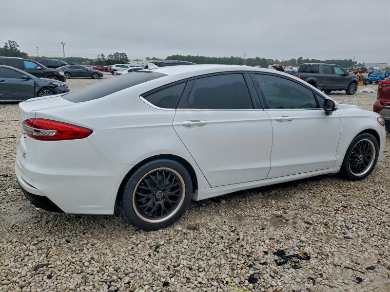2020 Ford Fusion se