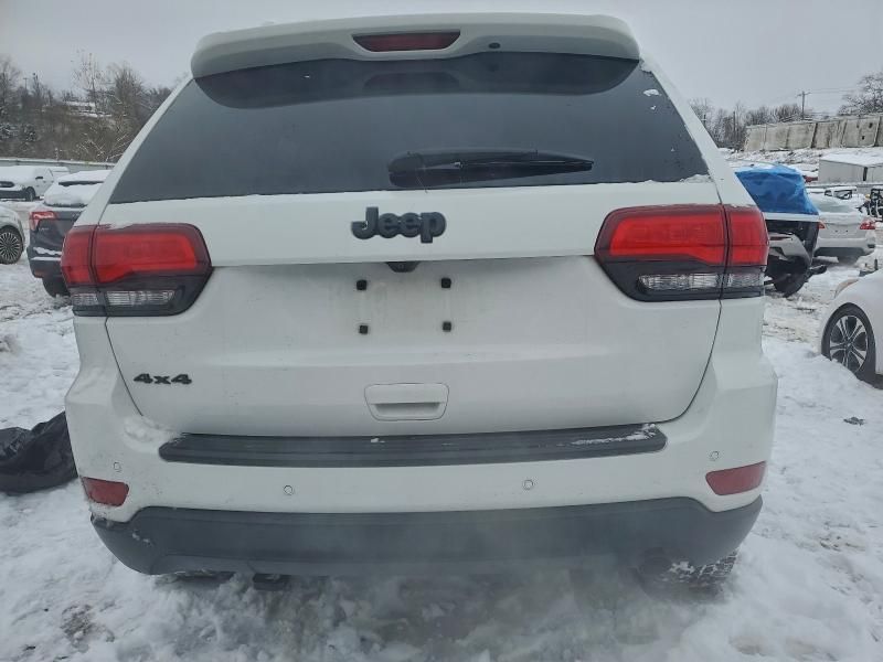 2019 Jeep Grand Cherokee Laredo