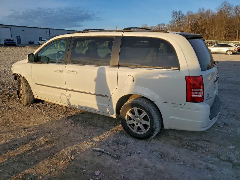 2010 Chrysler Town & Country Touring