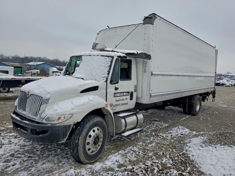 2019 International 4300 BOX Truck