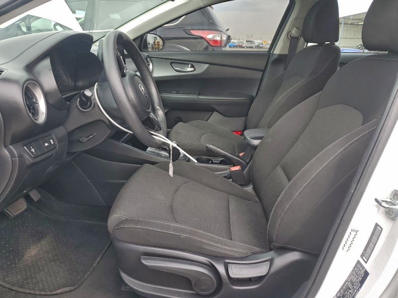 2021 KIA Forte fe