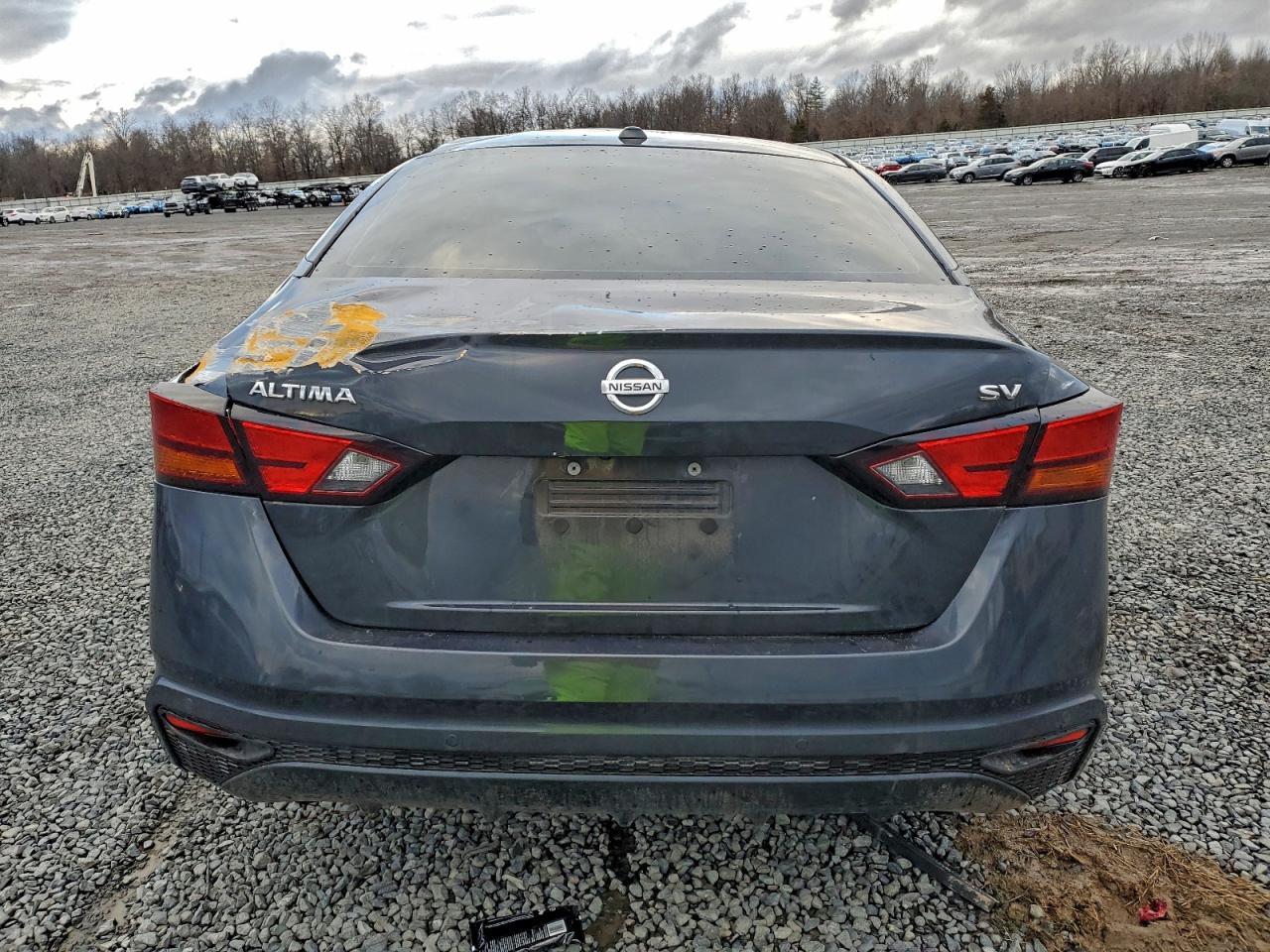 2022 Nissan Altima sv