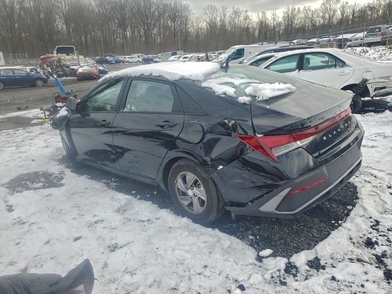 2024 Hyundai Elantra se
