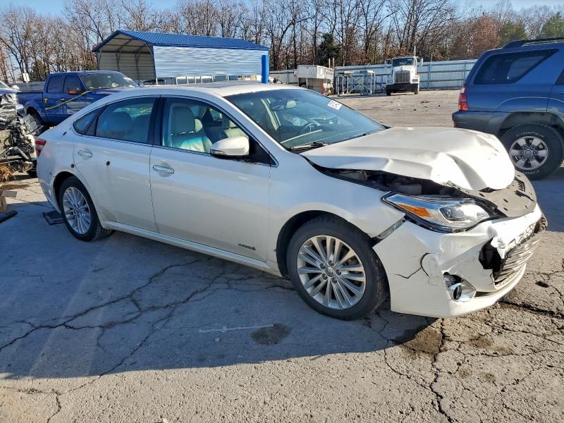 2014 Toyota Avalon Hybrid