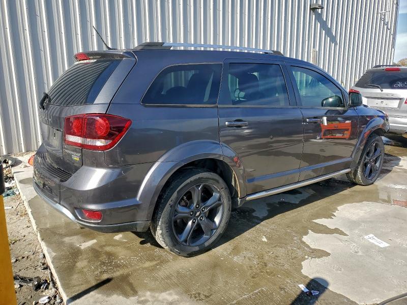 2018 Dodge Journey Crossroad