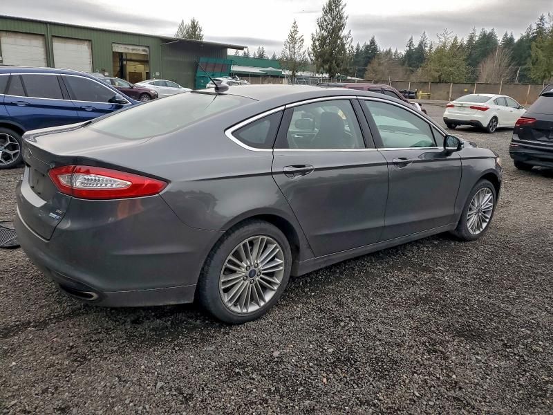 2016 Ford Fusion se