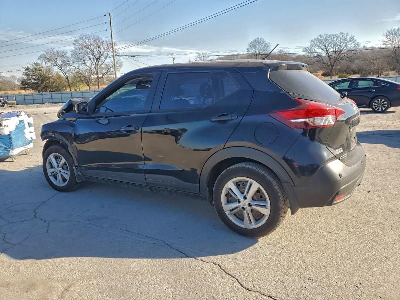 2020 Nissan Kicks s