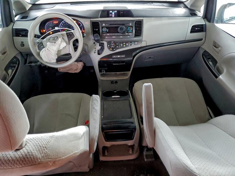 2014 Toyota Sienna