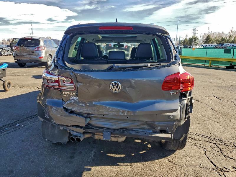 2016 Volkswagen Tiguan s