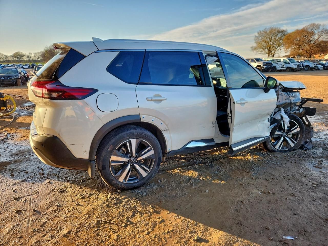 2023 Nissan Rogue Platinum