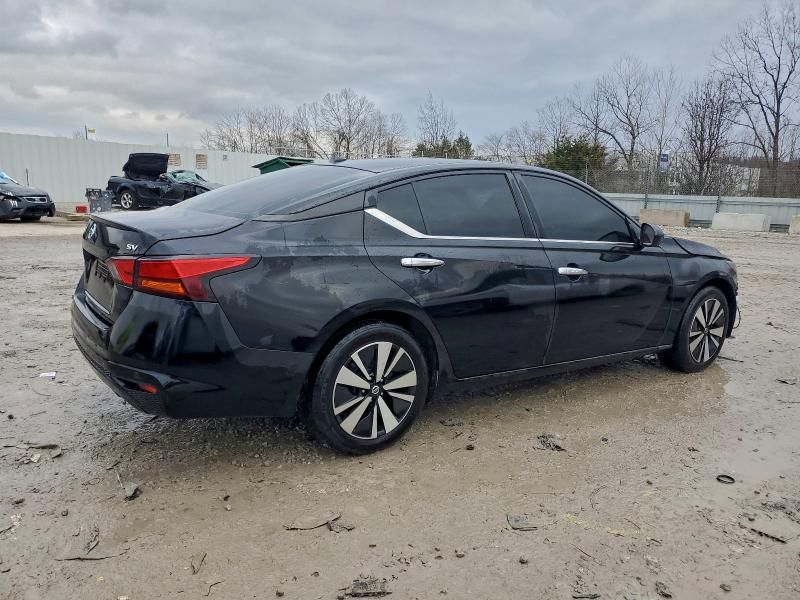2021 Nissan Altima sv