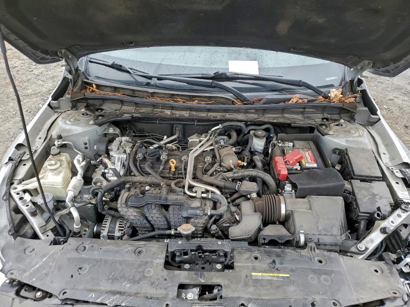 2021 Niss Altima 2.5 sv