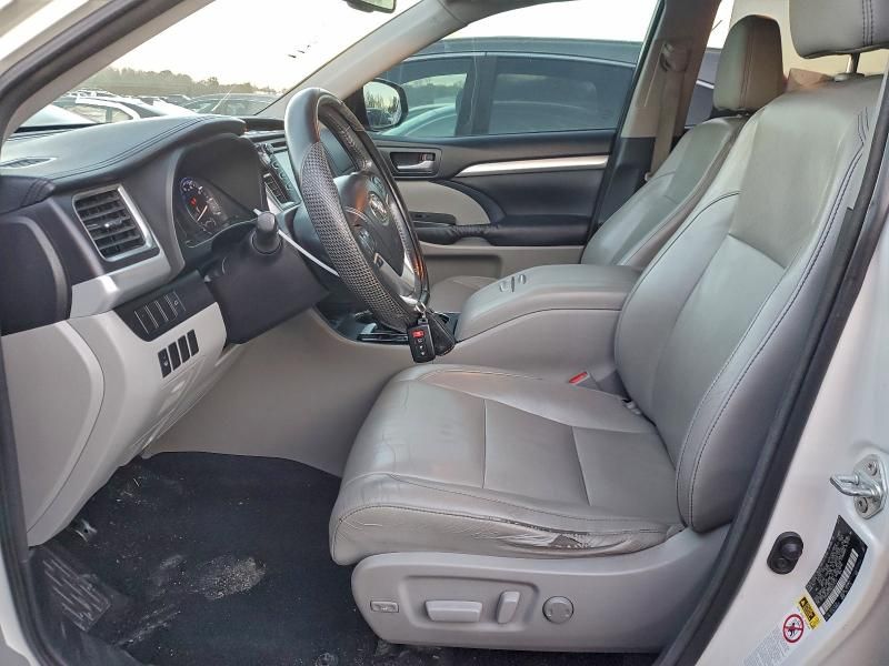 2014 Toyota Highlander xle