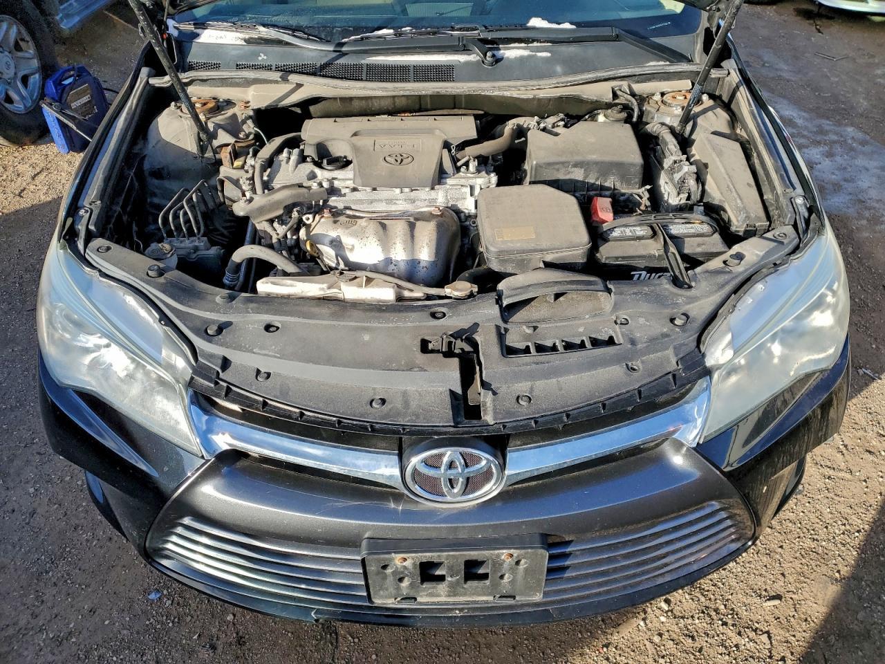 2015 Toyota Camry le