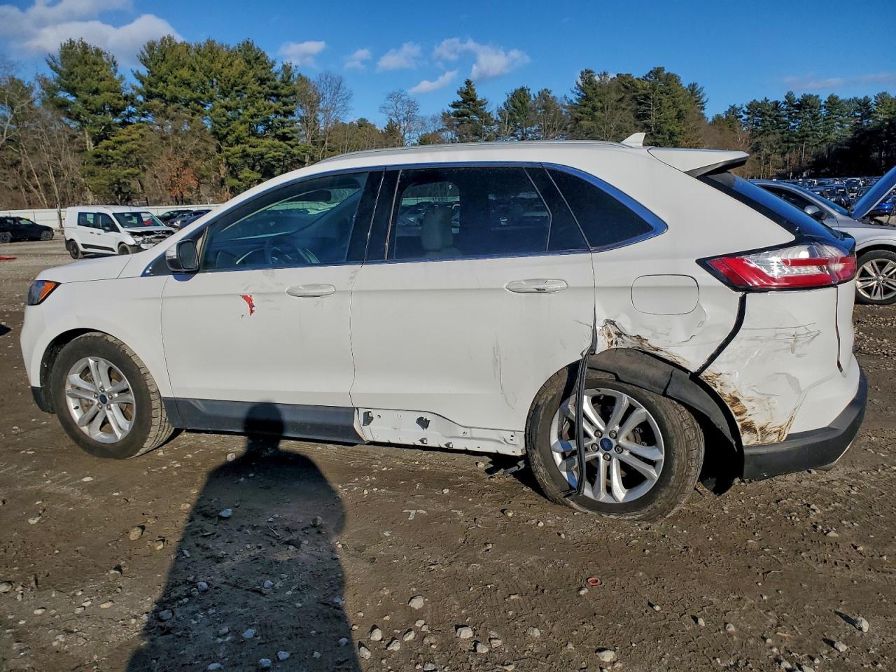 2020 Ford Edge sel