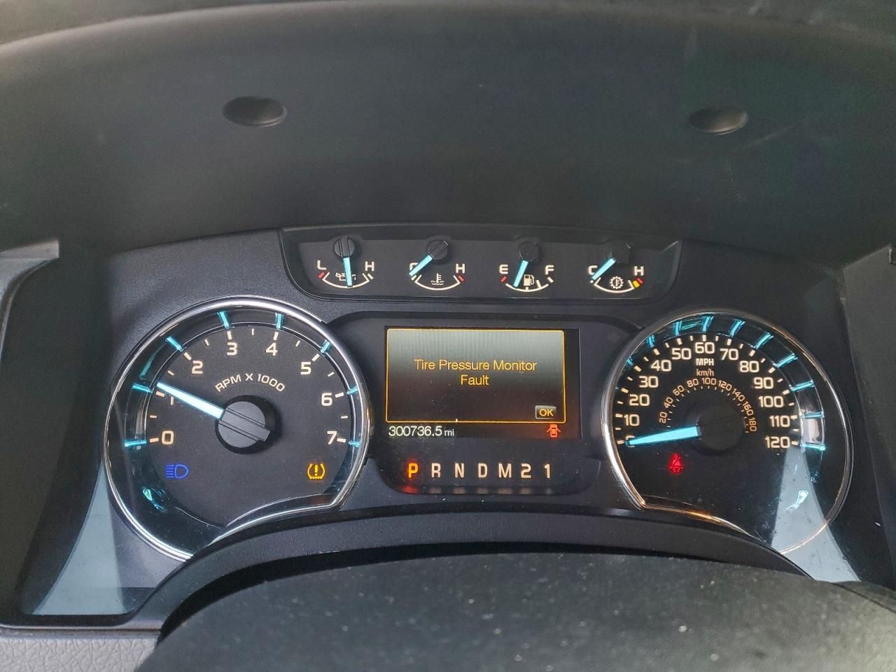 2011 Ford F150 Super cab