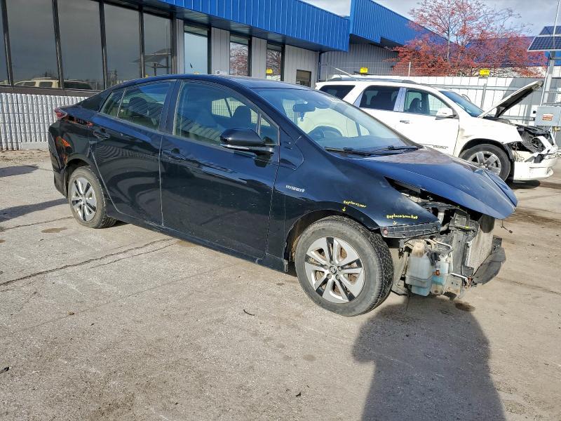 2016 Toyota Prius Three