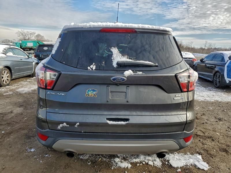 2018 Ford Escape se