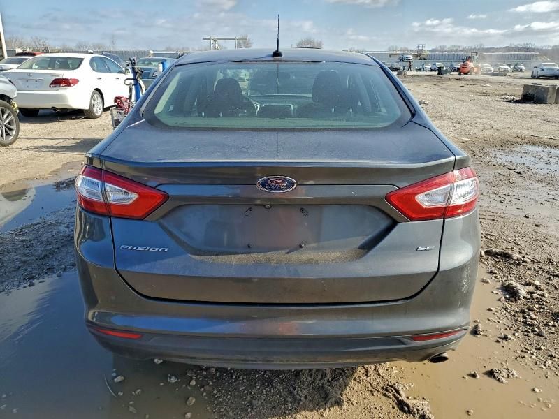 2015 Ford Fusion se