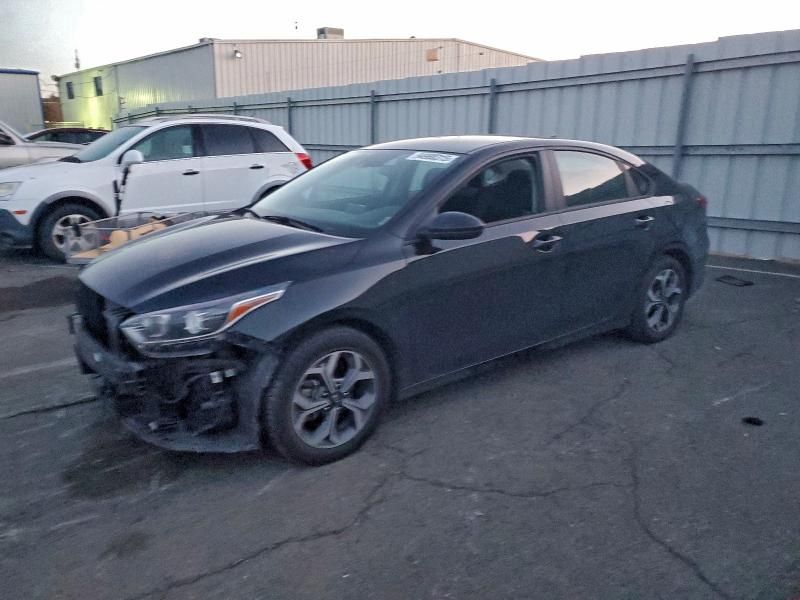 2021 KIA Forte fe