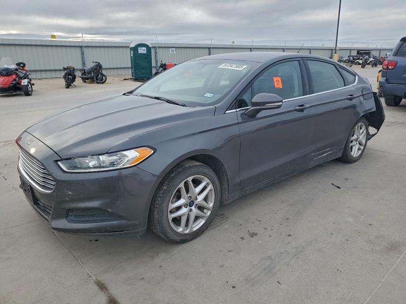 2016 Ford Fusion se