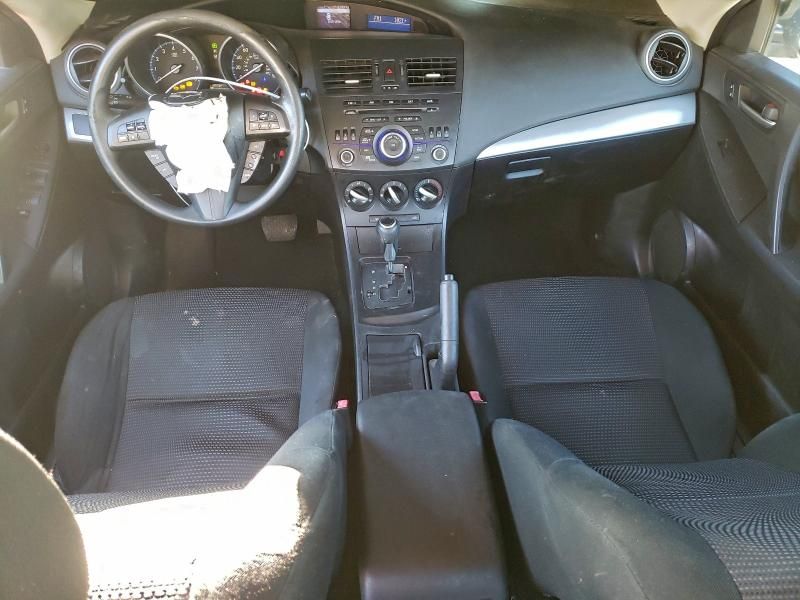 2013 Mazda 3 I