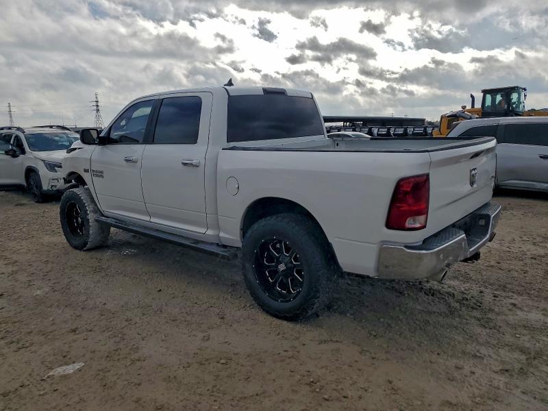 2015 Dodge RAM 1500 SLT