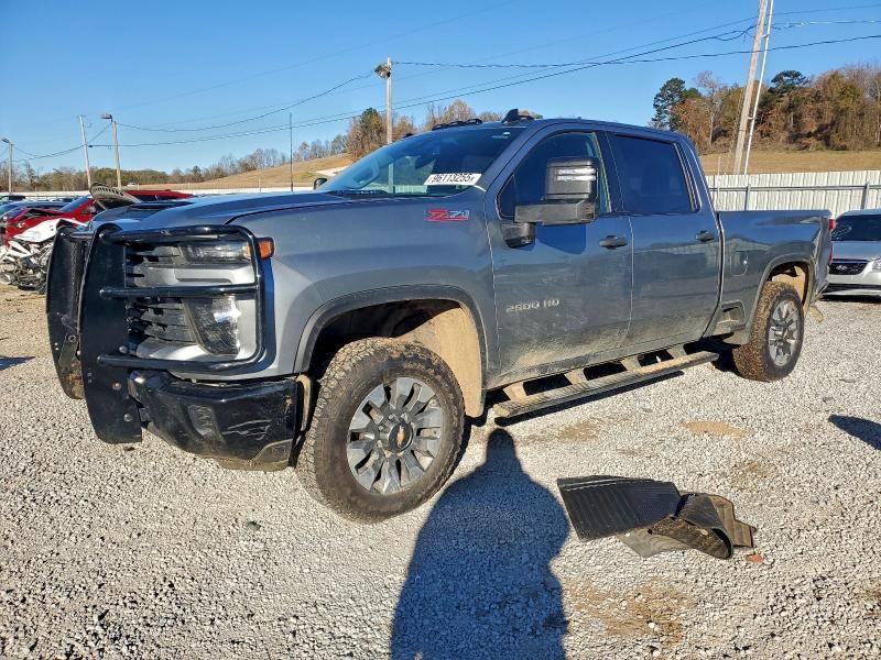 2024 Chevrolet Silverado K2500 Custom