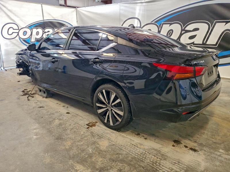 2020 Nissan Altima sr
