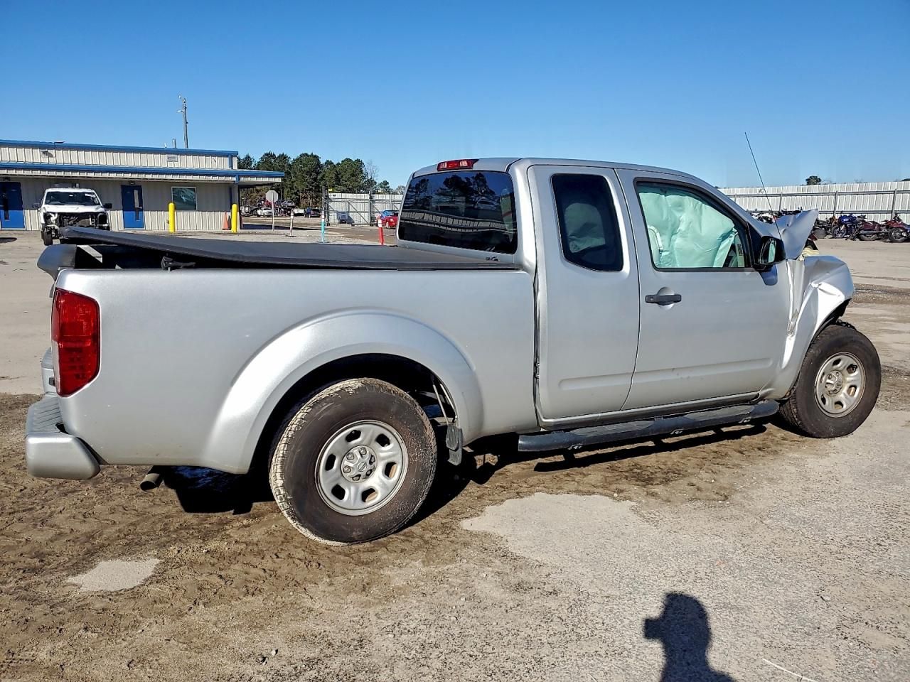 2019 Nissan Frontier s