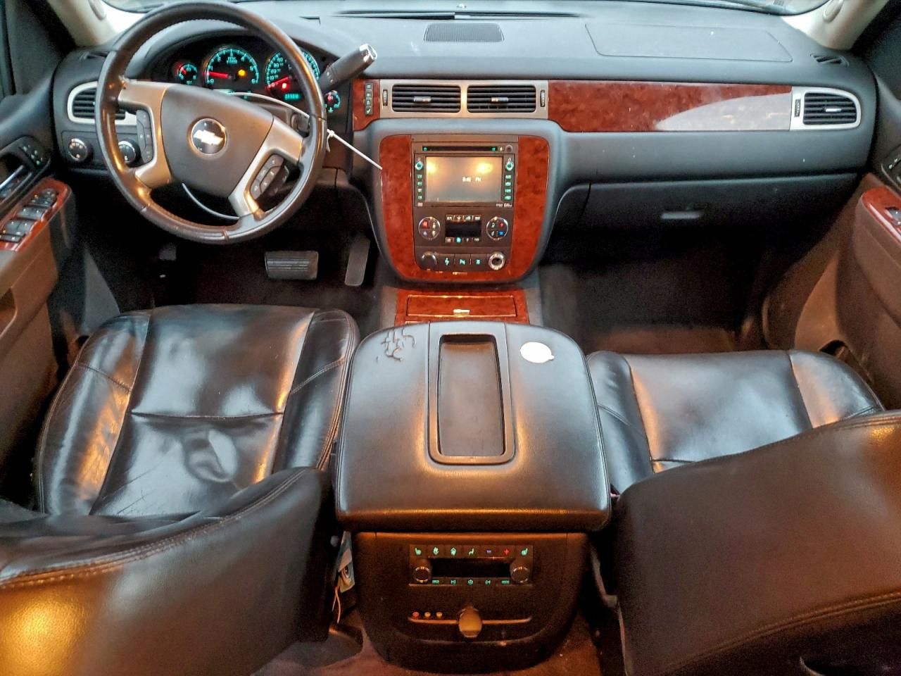 2011 Chevrolet Suburban K1500 ltz