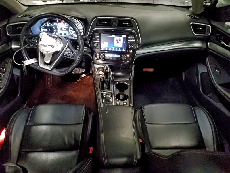 2020 Nissan Maxima sv