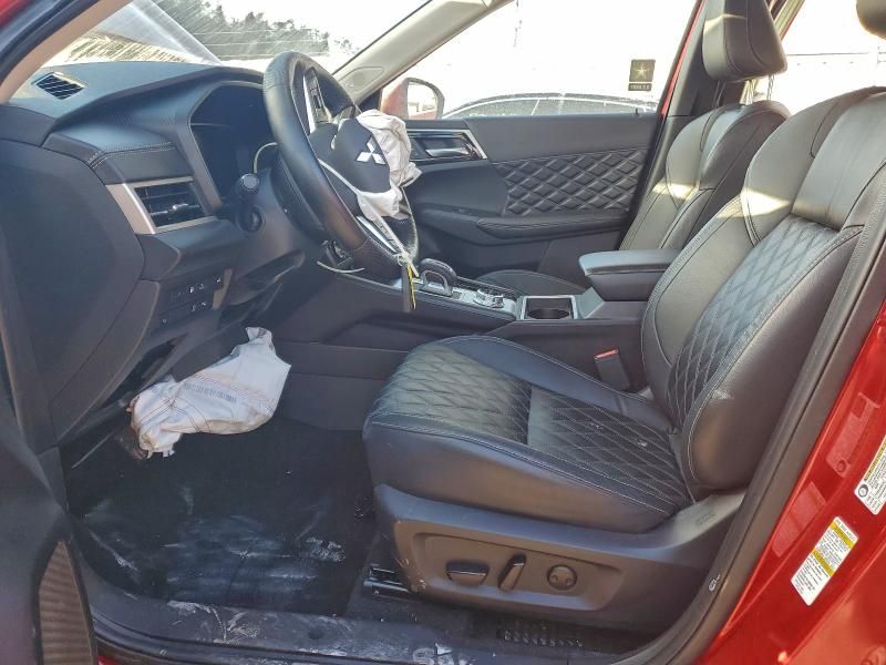 2023 Mitsubishi Outlander sel