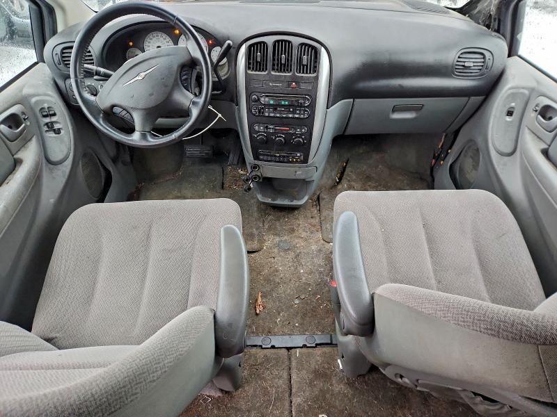 2006 Chrysler Town & Country Touring