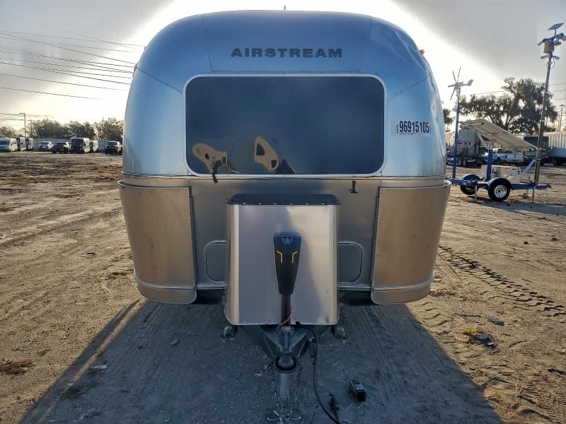 2015 Airstream Flying CLO