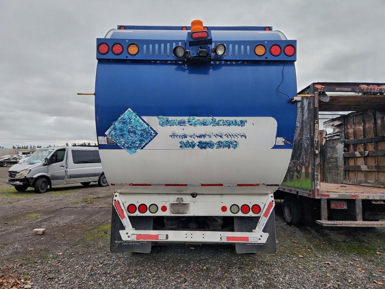 2008 Autocar Llc 2008 Autocar Xpeditor Refuse Truck