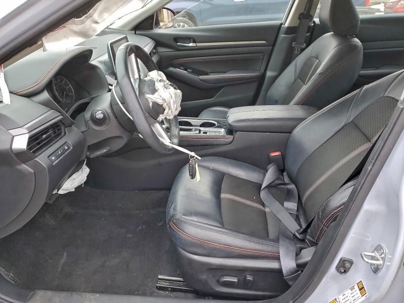 2023 Nissan Altima sr