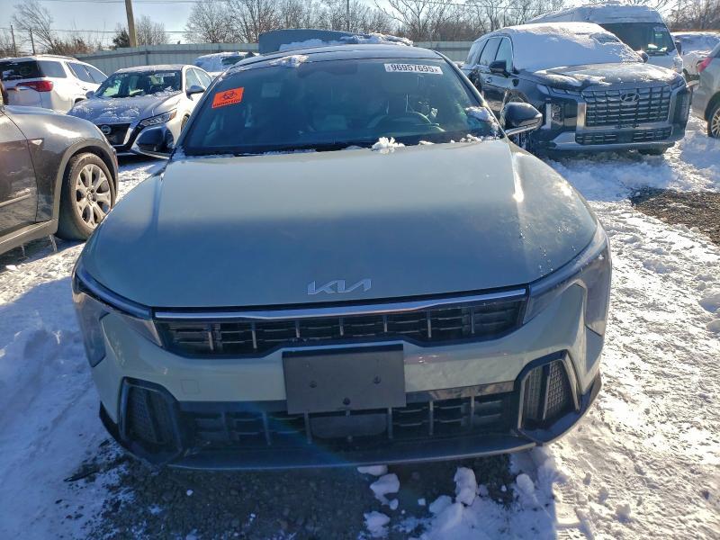 2025 KIA K4 gt Line