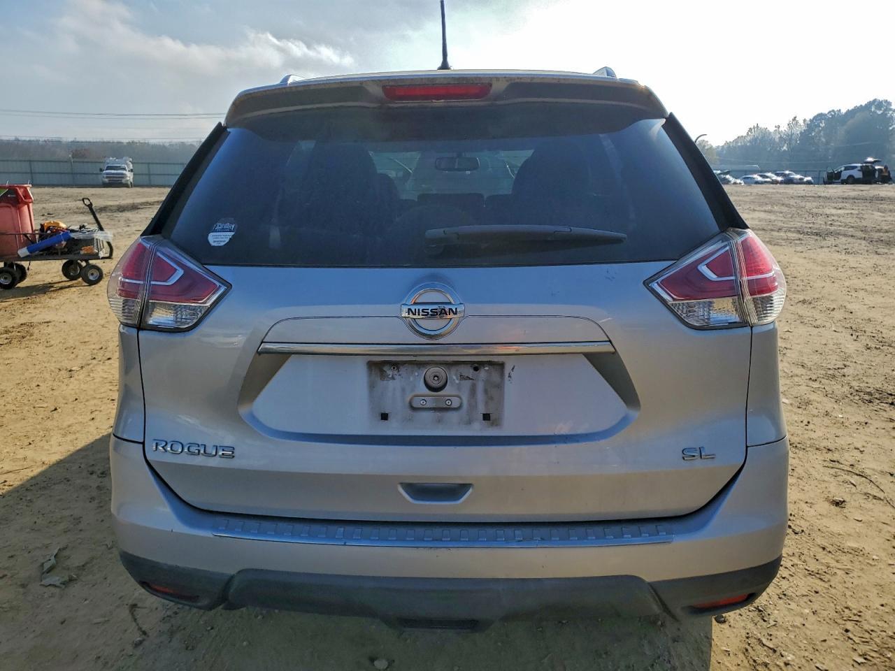2015 Nissan Rogue s