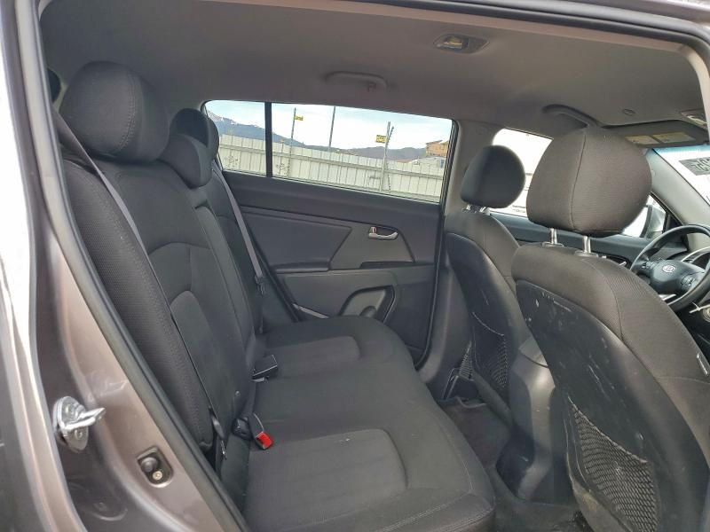 2012 KIA Sportage lx