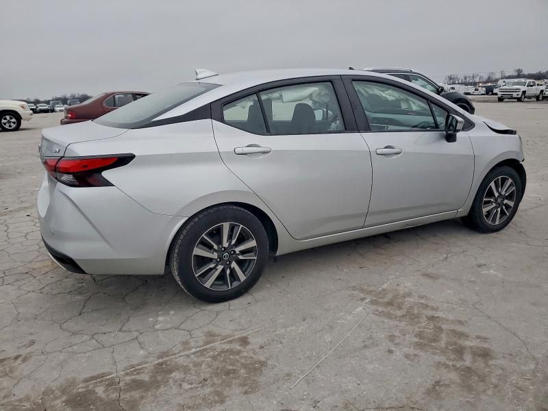 2021 Nissan Versa sv