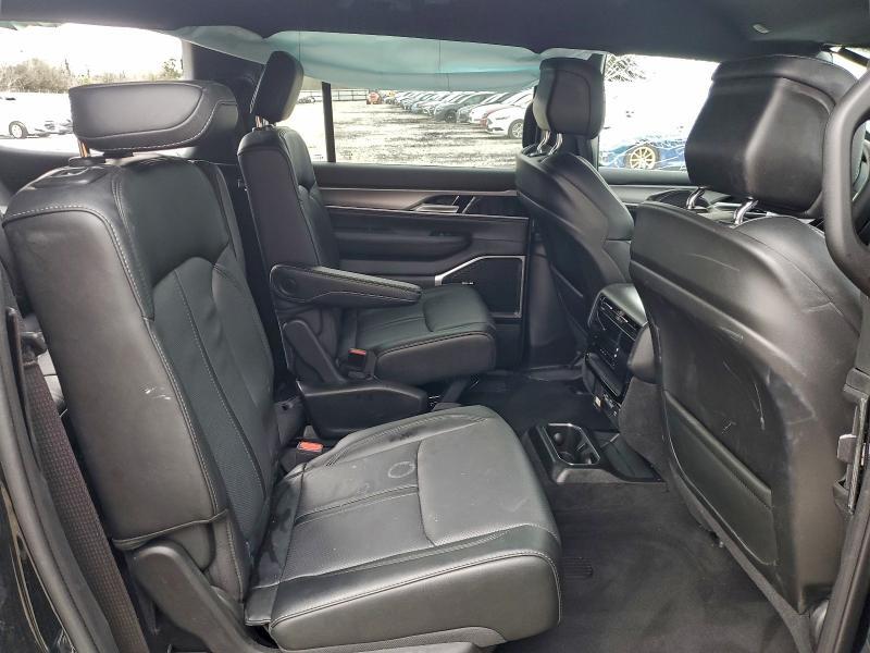 2025 Jeep Wagoneer Series ii