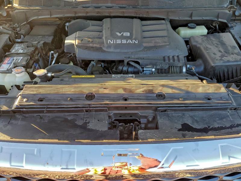 2018 Nissan Titan sv