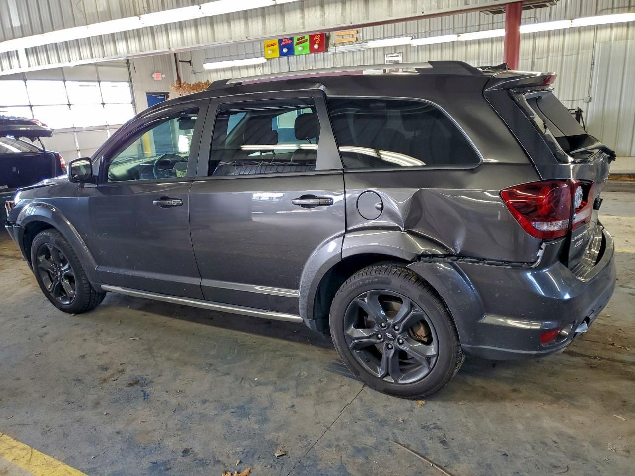 2019 Dodge Journey Crossroad
